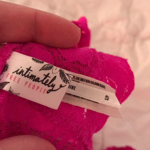 FREE PEOPLE BRALETTE - Picture 3 of 3